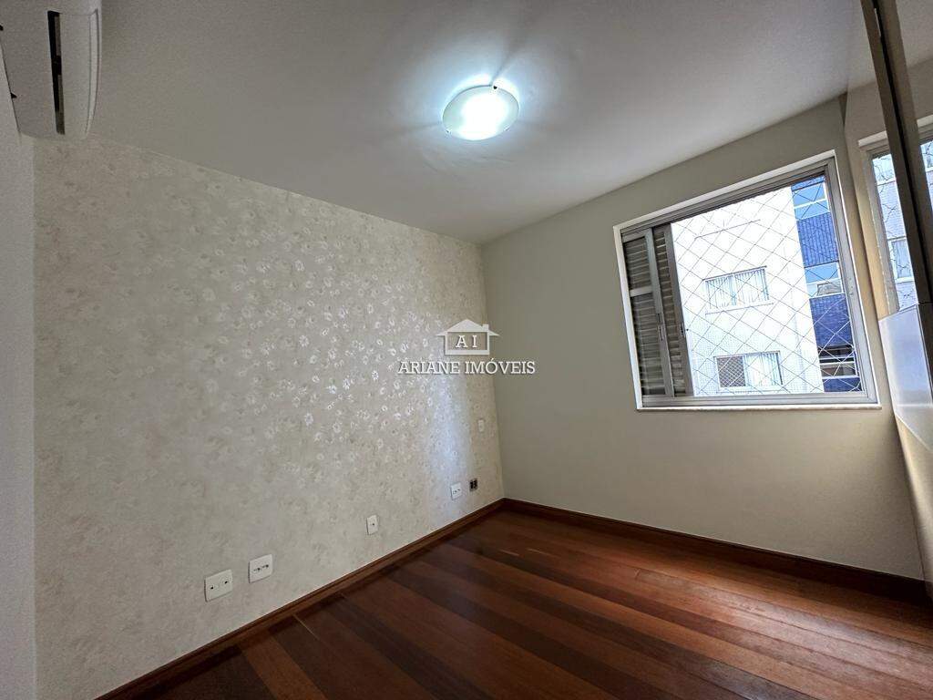 Apartamento à venda com 4 quartos, 180m² - Foto 23