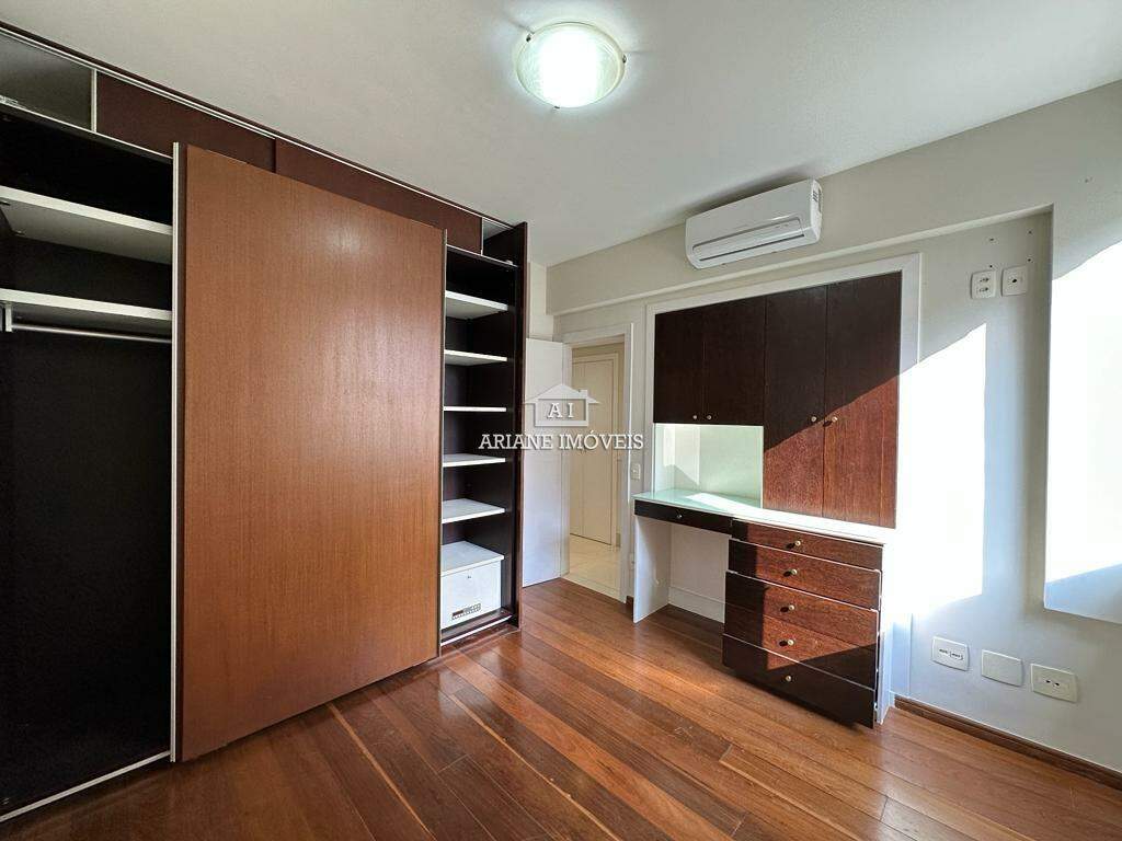 Apartamento à venda com 4 quartos, 180m² - Foto 22