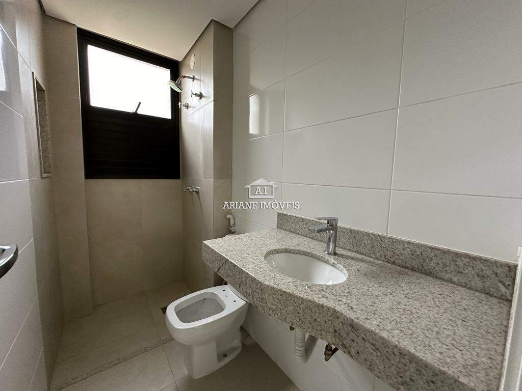 Apartamento à venda com 2 quartos, 64m² - Foto 9