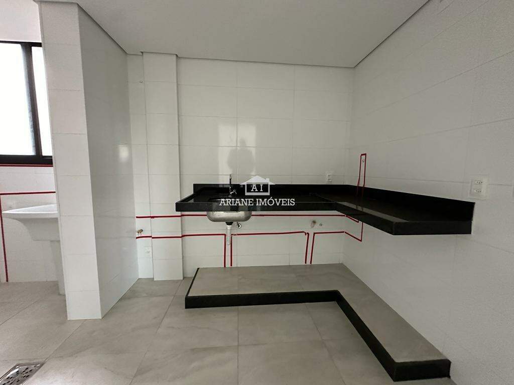 Apartamento à venda com 2 quartos, 76m² - Foto 11