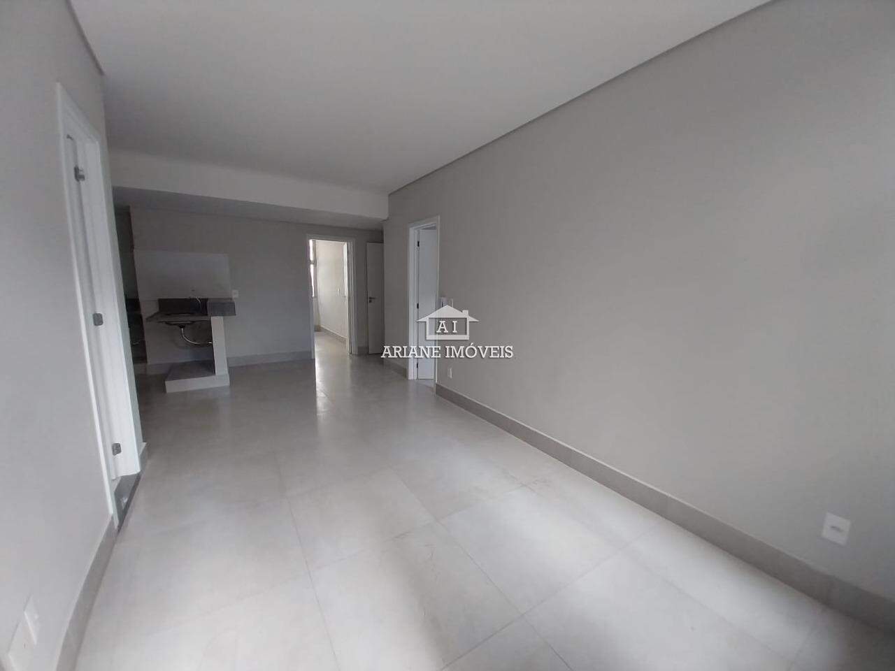 Apartamento à venda com 2 quartos, 64m² - Foto 3