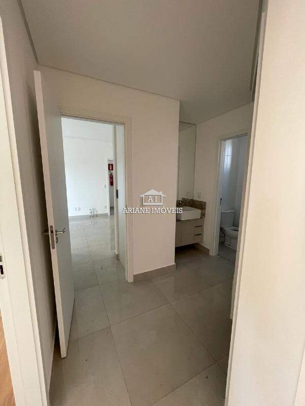 Apartamento à venda com 3 quartos, 87m² - Foto 11