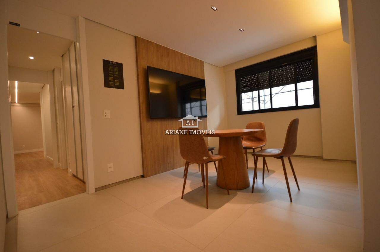 Apartamento à venda com 3 quartos, 137m² - Foto 20