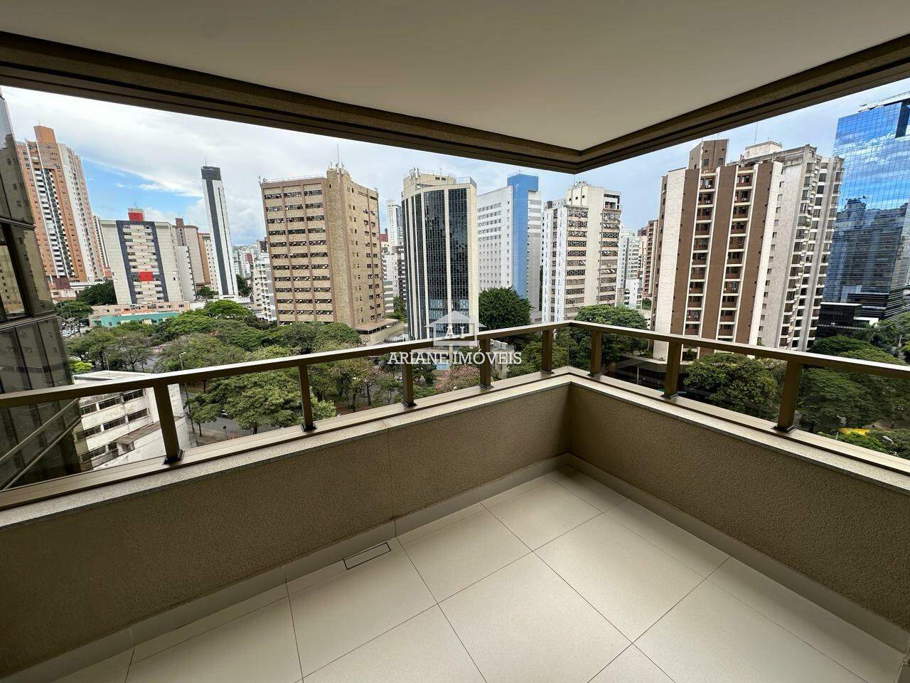 Apartamento à venda com 4 quartos, 133m² - Foto 3