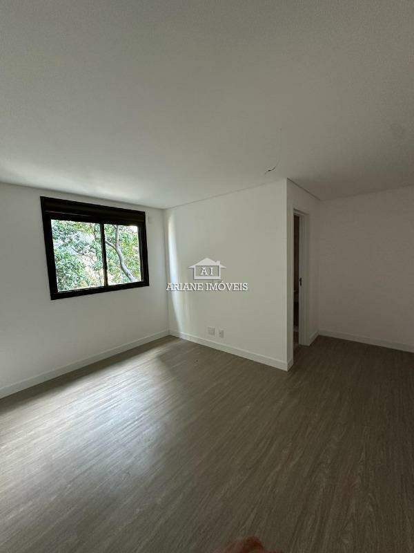 Apartamento à venda com 3 quartos, 94m² - Foto 3