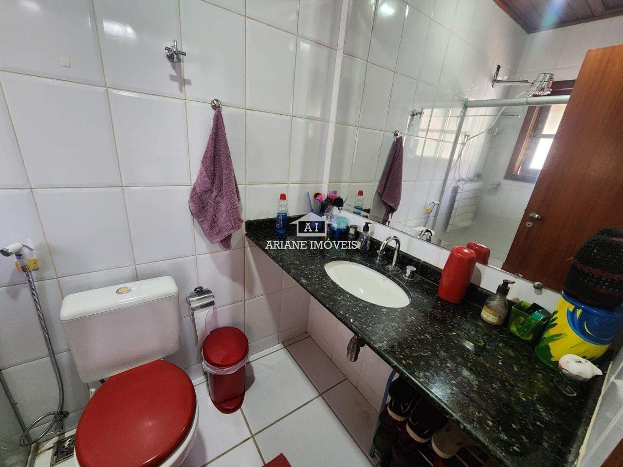 Casa de Condomínio à venda com 5 quartos, 240m² - Foto 24