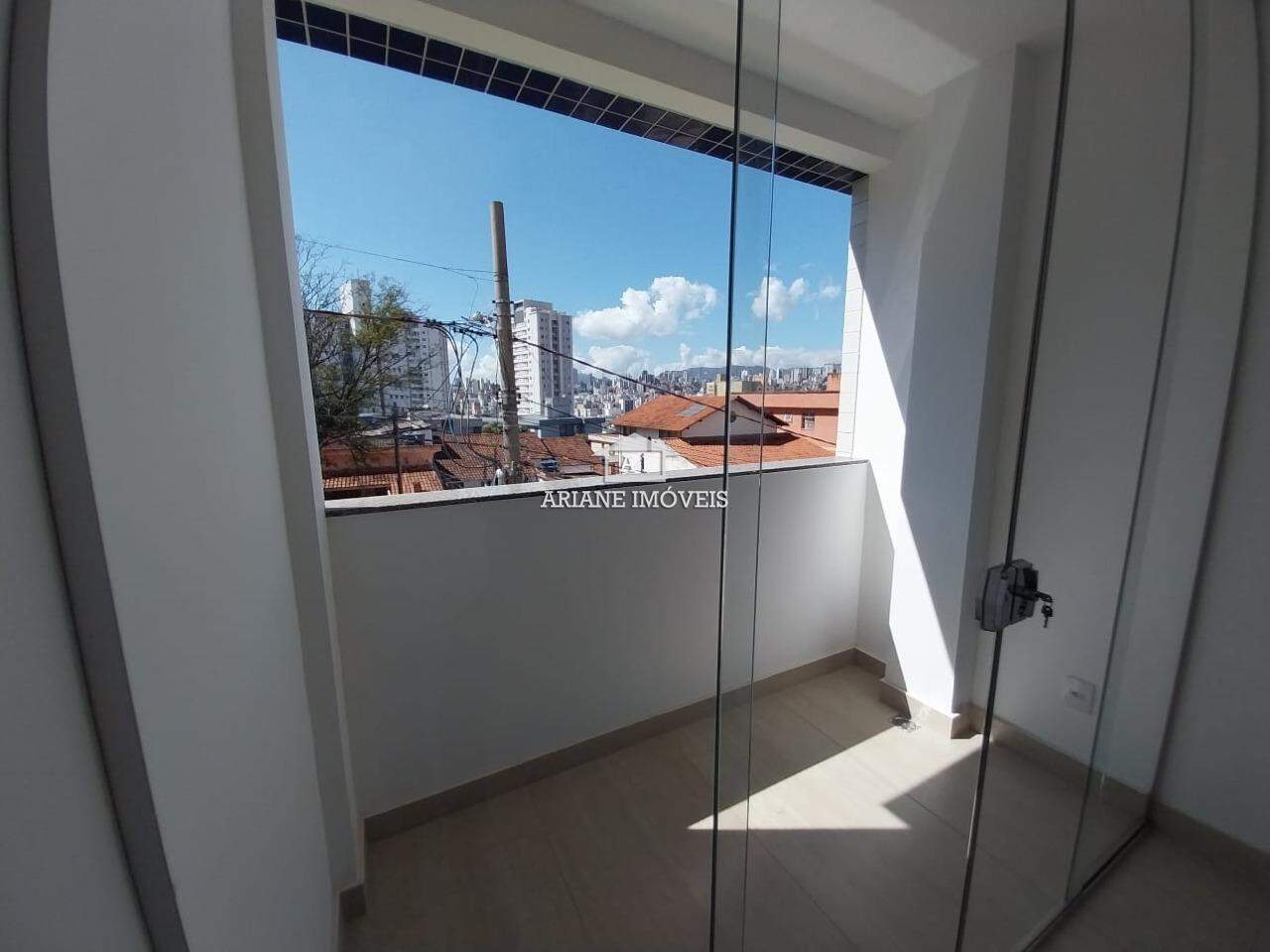 Apartamento à venda com 3 quartos, 80m² - Foto 4