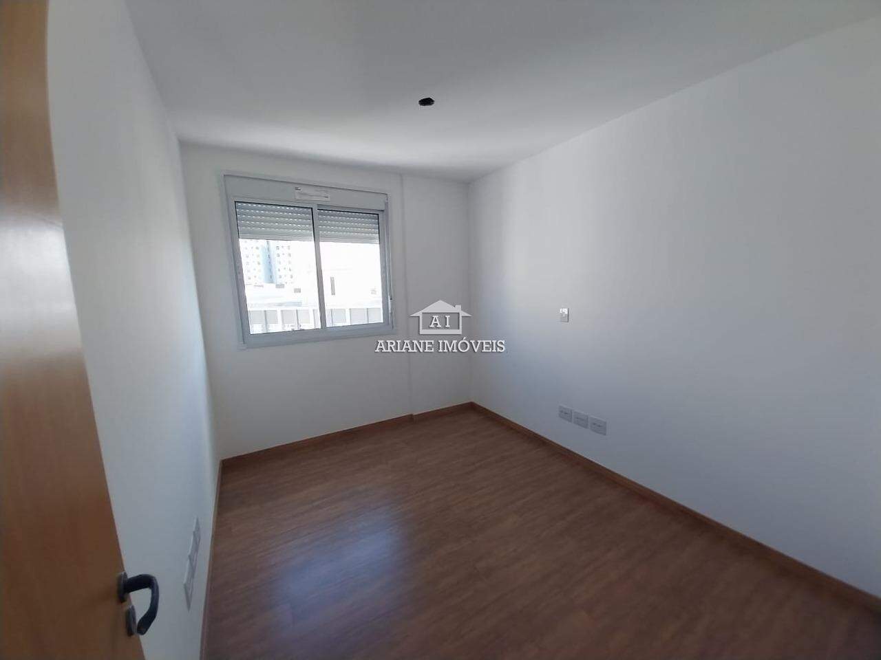 Apartamento à venda com 3 quartos, 80m² - Foto 7