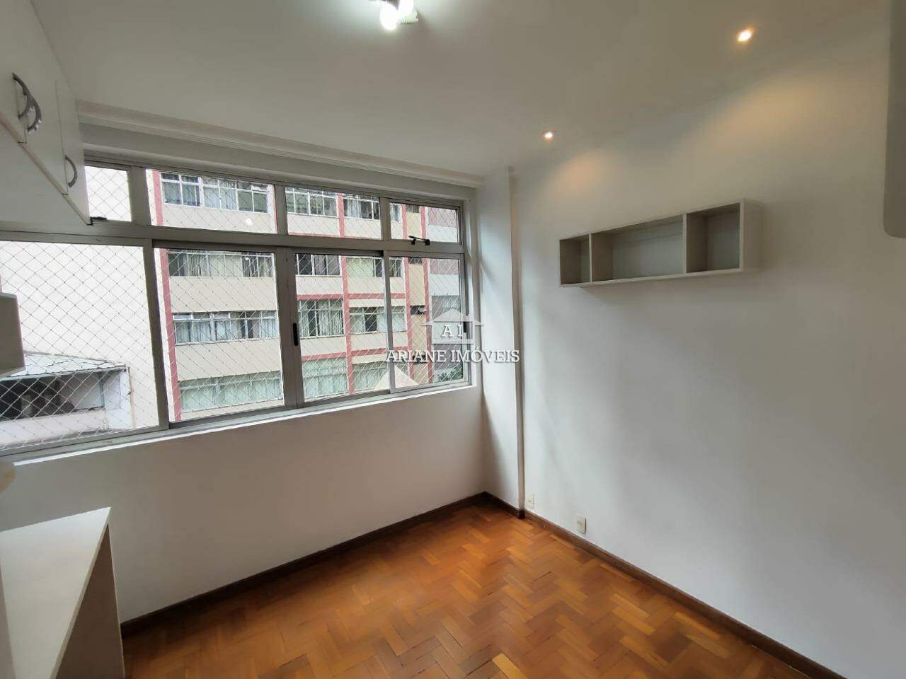 Apartamento à venda com 3 quartos, 100m² - Foto 11