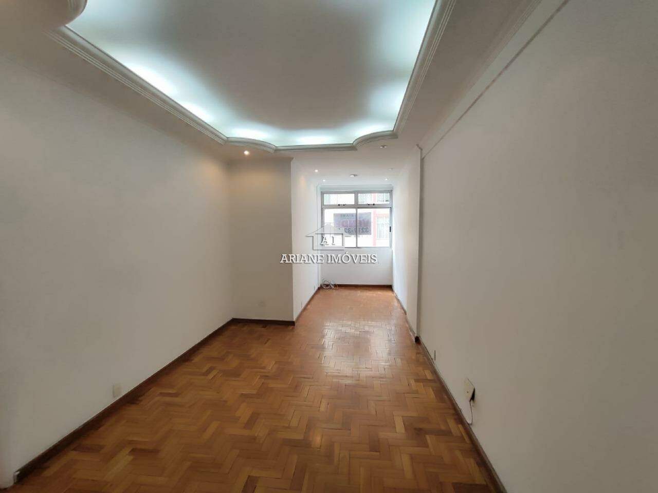 Apartamento à venda com 3 quartos, 100m² - Foto 2