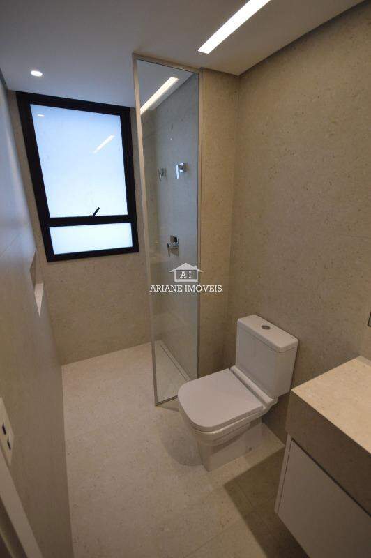 Apartamento à venda com 3 quartos, 137m² - Foto 18