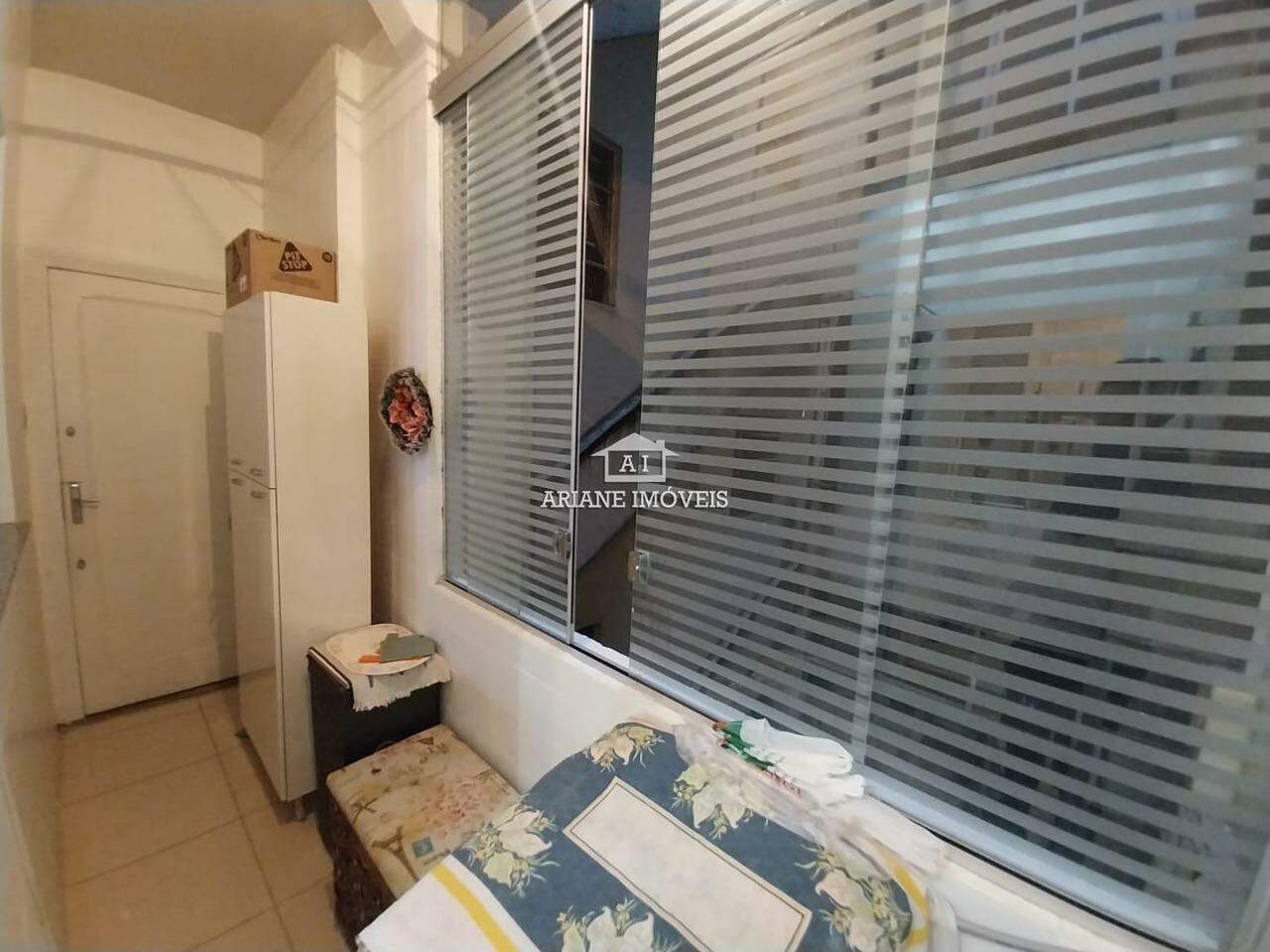 Apartamento à venda com 3 quartos, 90m² - Foto 9