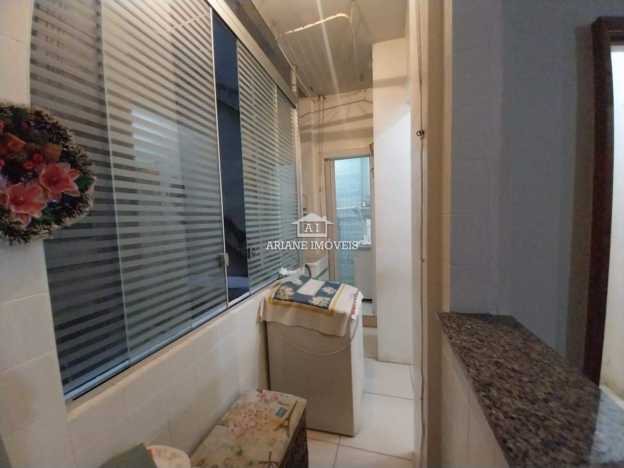 Apartamento à venda com 3 quartos, 90m² - Foto 3