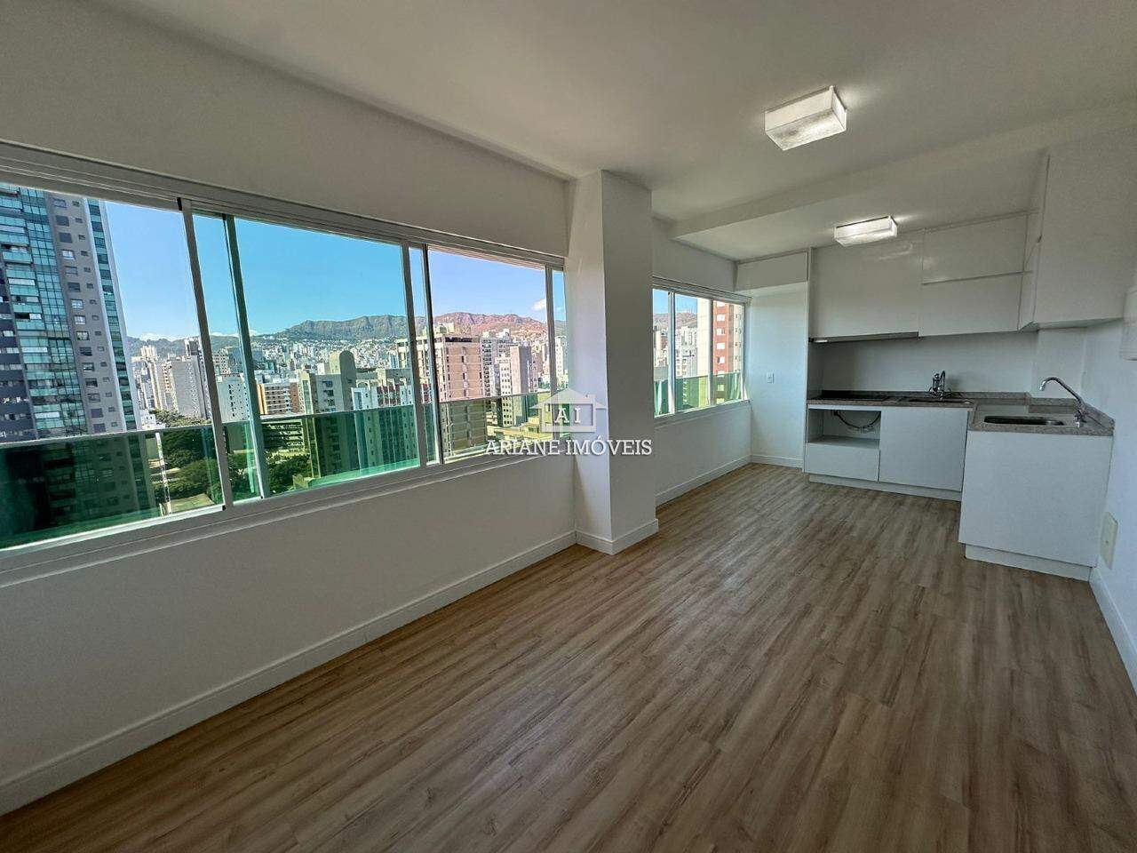Apartamento para alugar com 2 quartos, 72m² - Foto 1