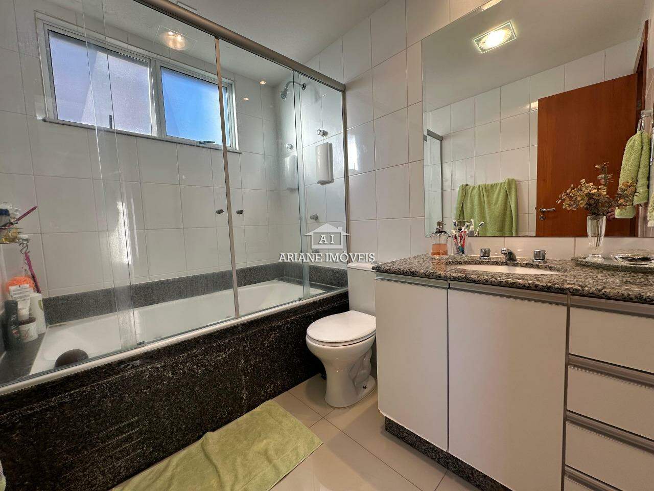 Apartamento à venda com 4 quartos, 157m² - Foto 13