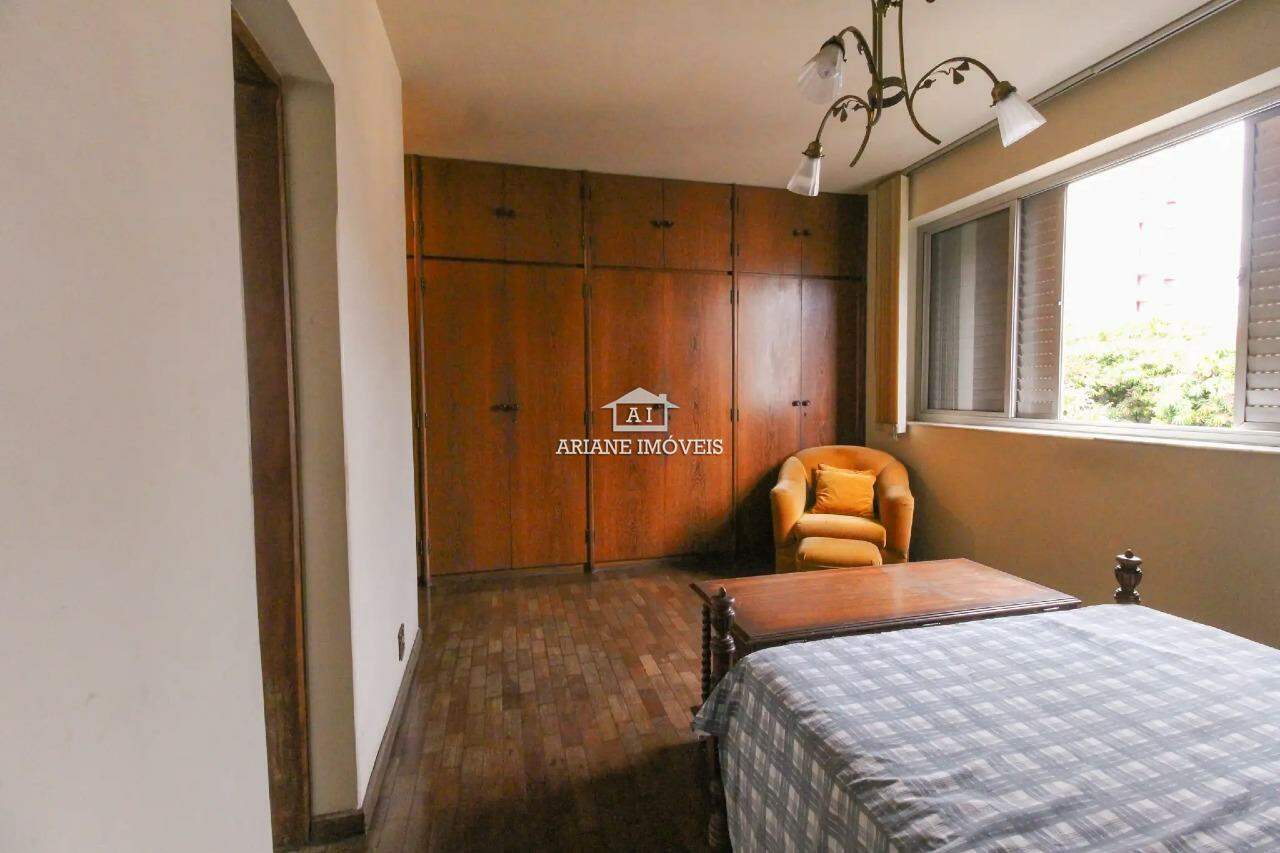 Apartamento à venda com 5 quartos, 205m² - Foto 18