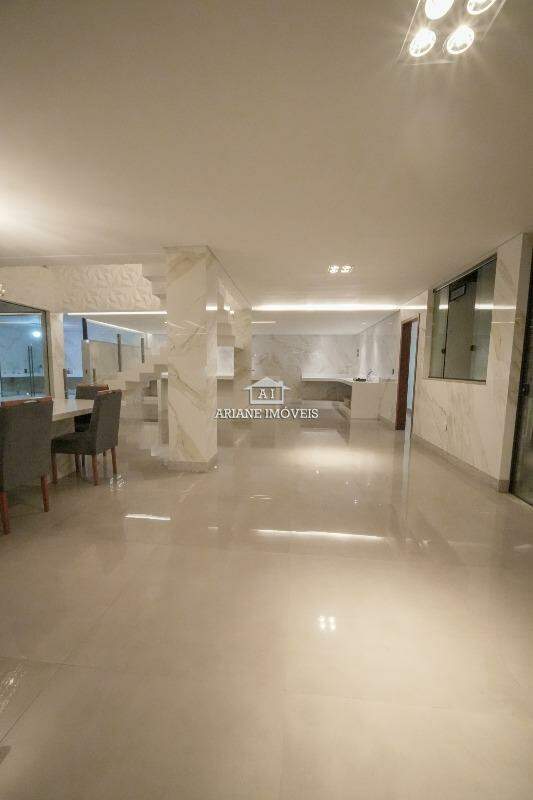 Casa de Condomínio à venda com 5 quartos, 1567m² - Foto 16