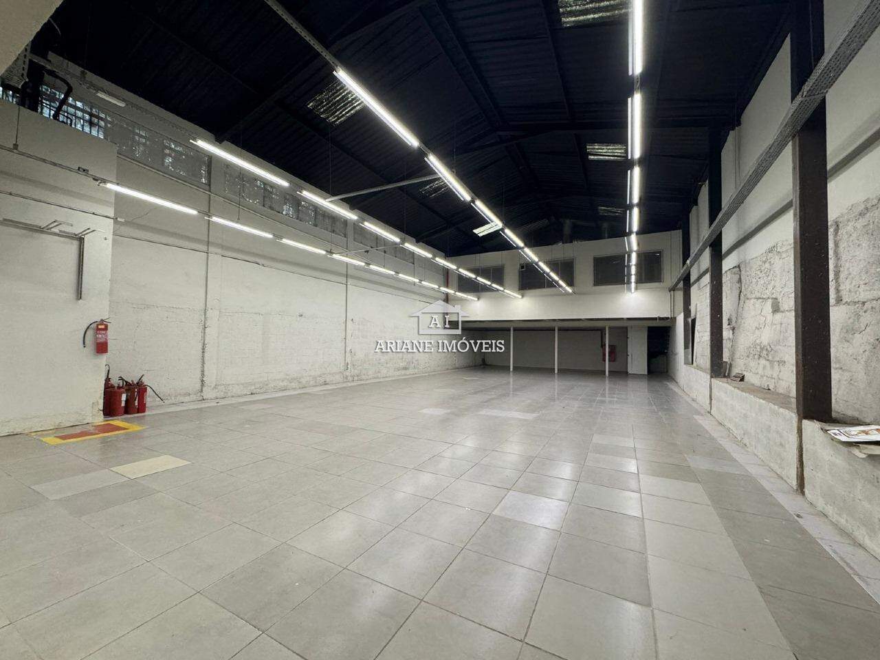 Loja-Salão para alugar, 610m² - Foto 2