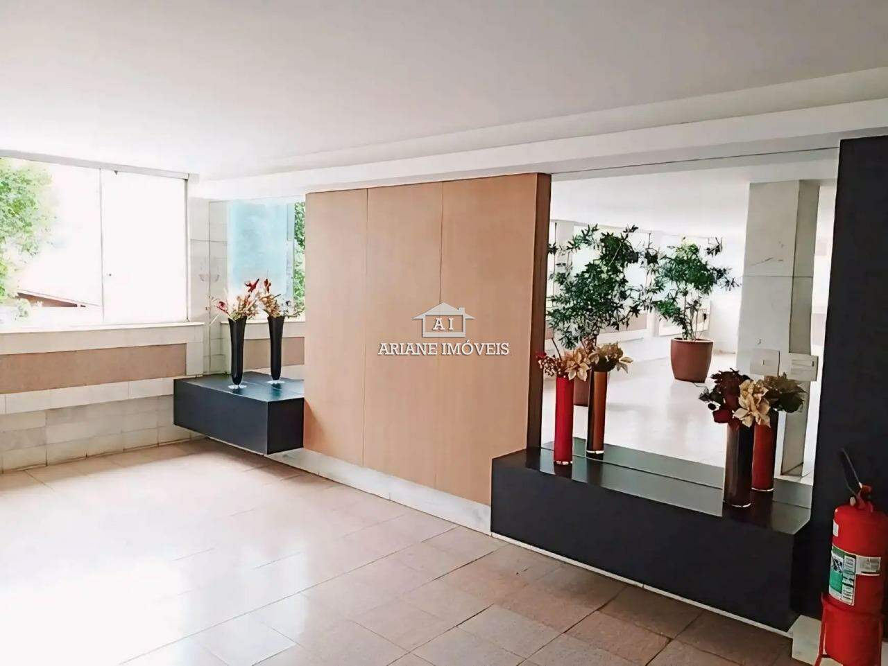 Apartamento à venda com 4 quartos, 140m² - Foto 5