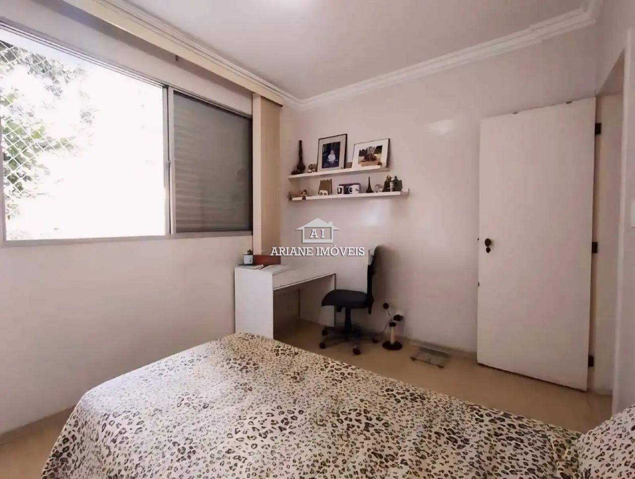 Apartamento à venda com 4 quartos, 140m² - Foto 6