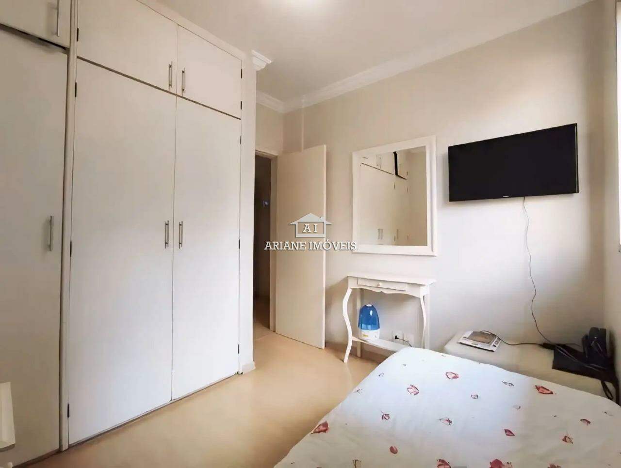 Apartamento à venda com 4 quartos, 140m² - Foto 12