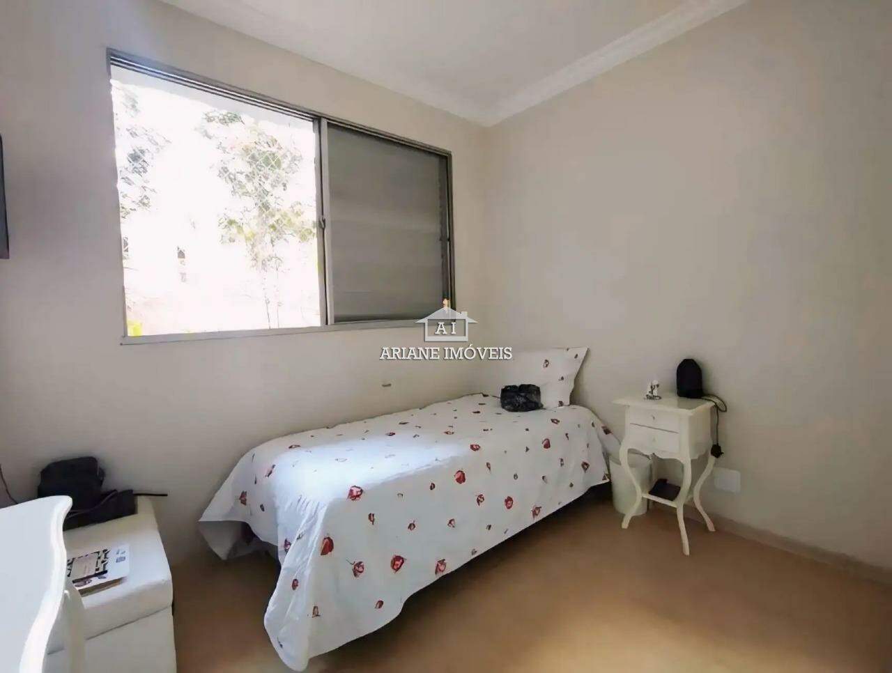 Apartamento à venda com 4 quartos, 140m² - Foto 11