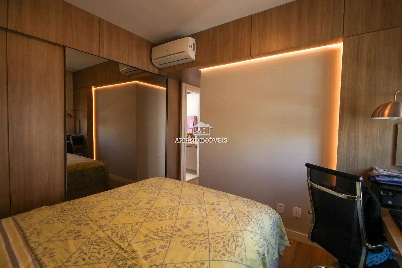 Apartamento à venda com 4 quartos, 142m² - Foto 8