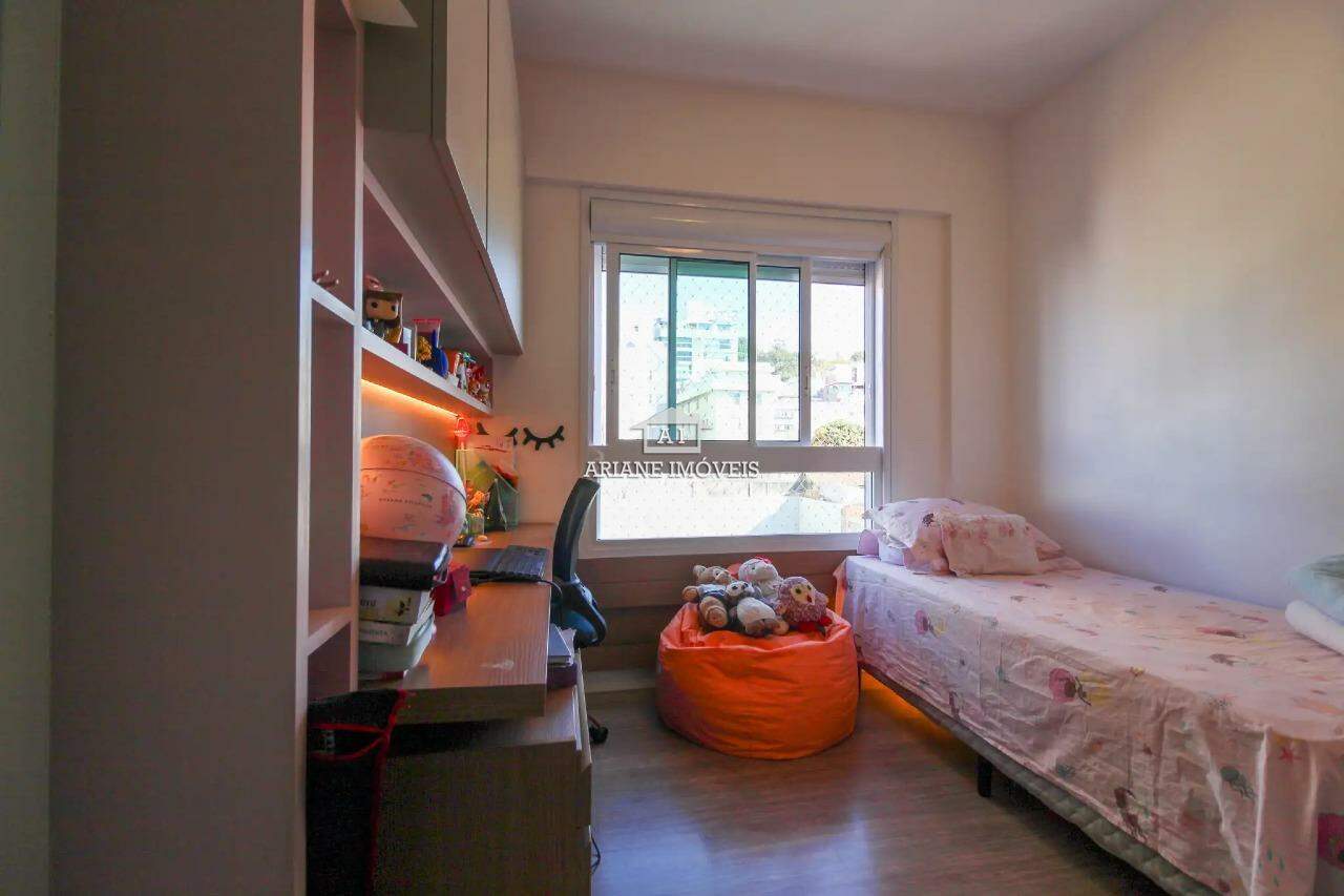 Apartamento à venda com 4 quartos, 142m² - Foto 19