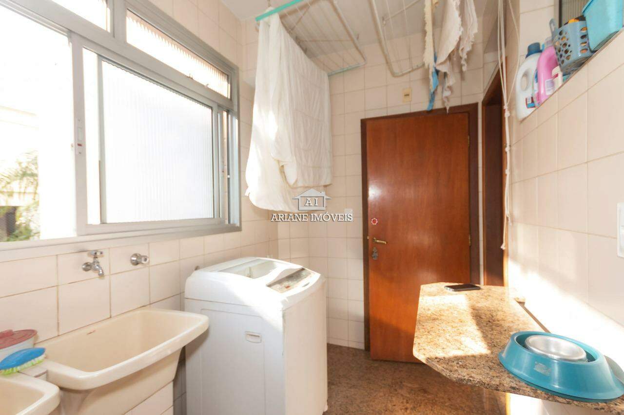 Apartamento à venda com 4 quartos, 152m² - Foto 19