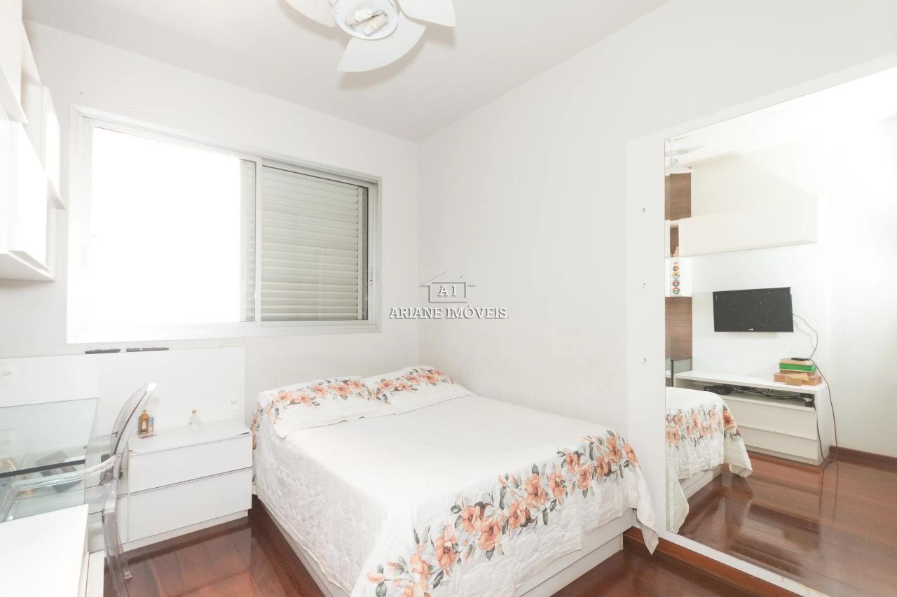 Apartamento à venda com 4 quartos, 152m² - Foto 2