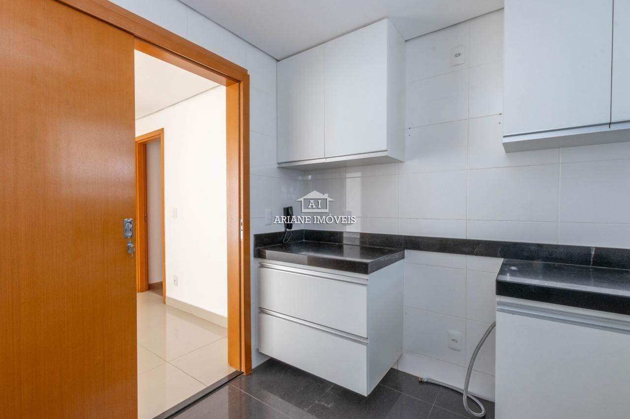 Apartamento para alugar com 4 quartos, 174m² - Foto 7