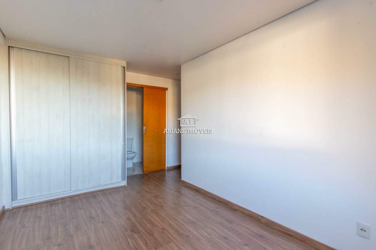 Apartamento para alugar com 4 quartos, 174m² - Foto 15