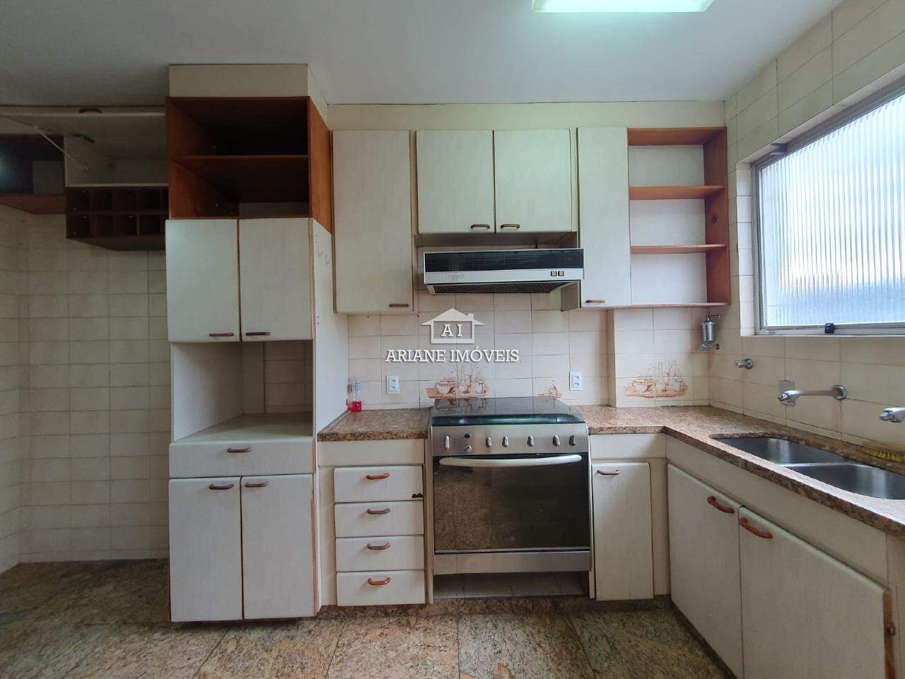 Apartamento à venda com 4 quartos, 205m² - Foto 17