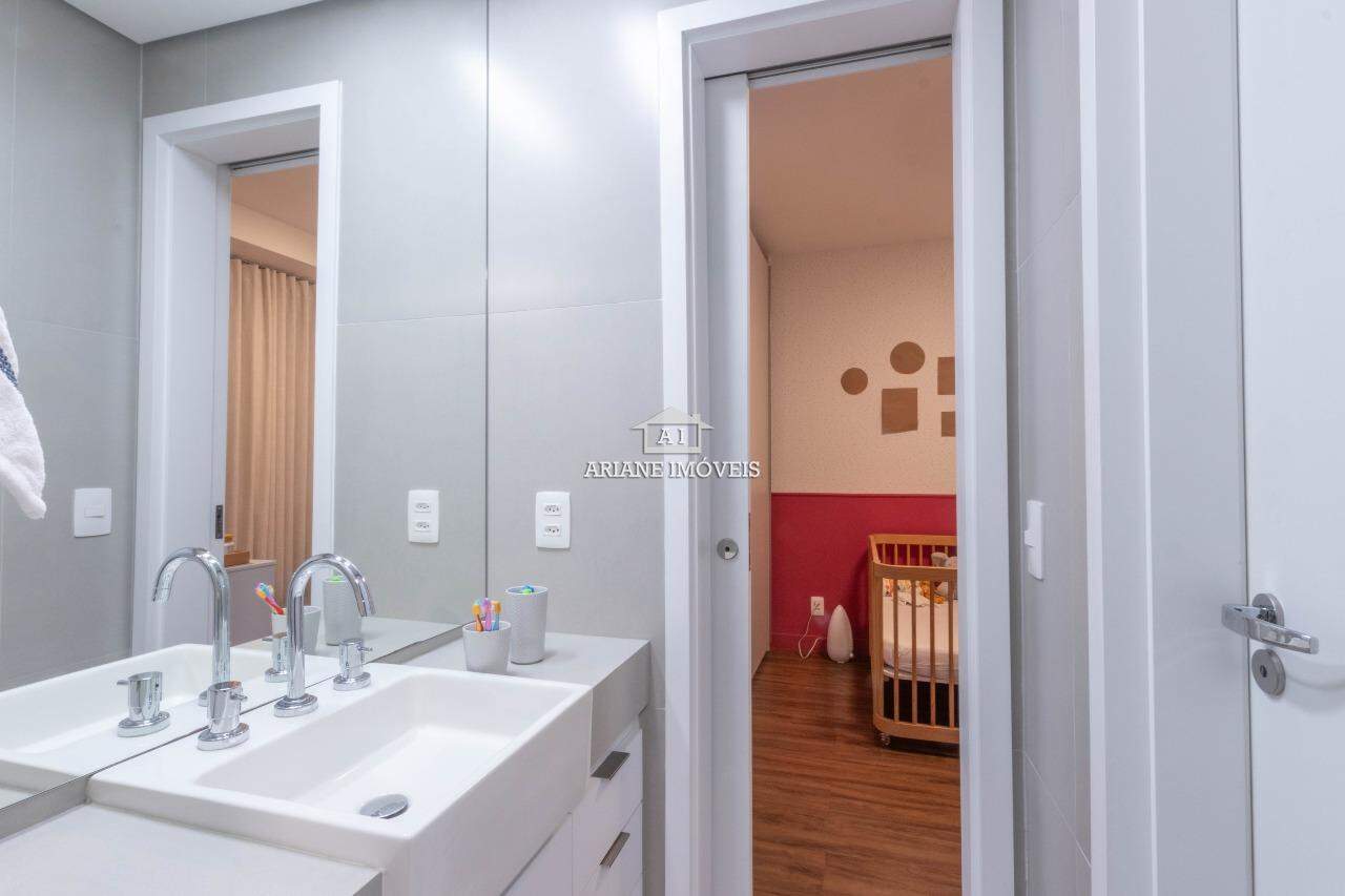 Apartamento à venda com 4 quartos, 142m² - Foto 11