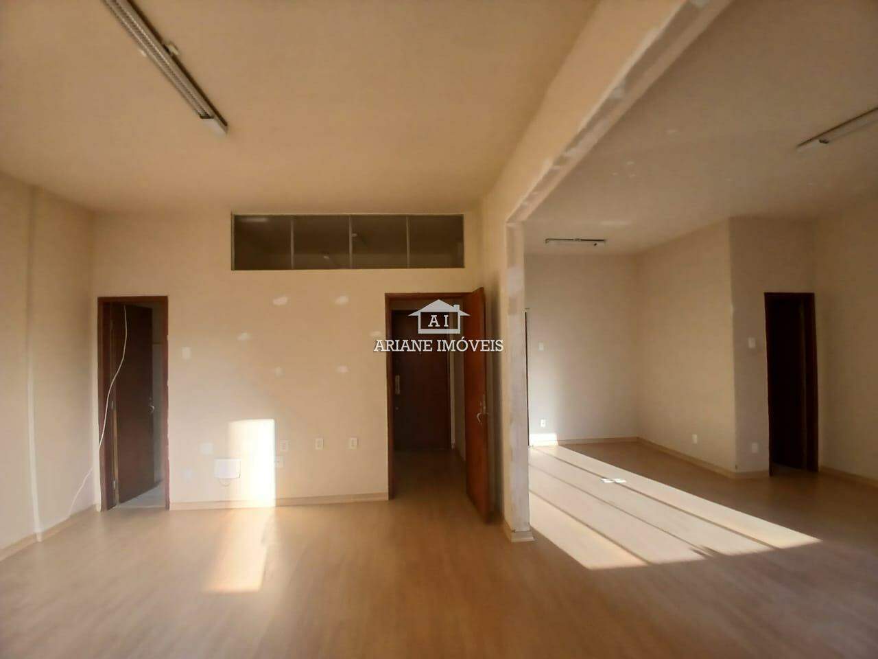 Conjunto Comercial-Sala para alugar, 60m² - Foto 2