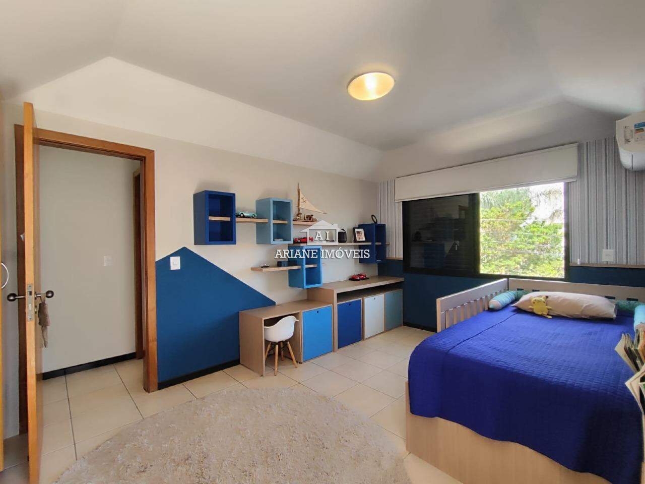 Casa à venda com 3 quartos, 300m² - Foto 19