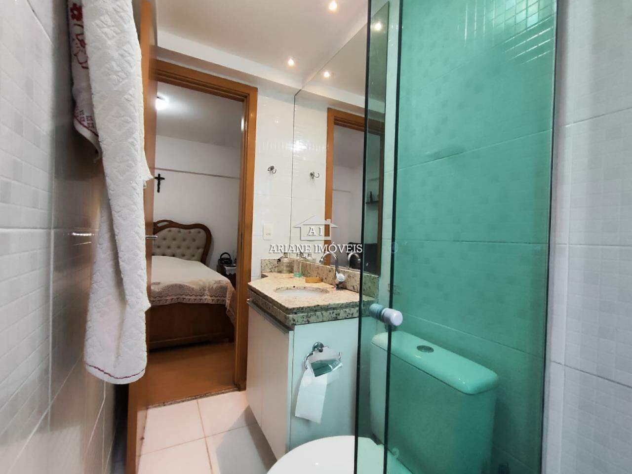 Apartamento à venda com 2 quartos, 66m² - Foto 15