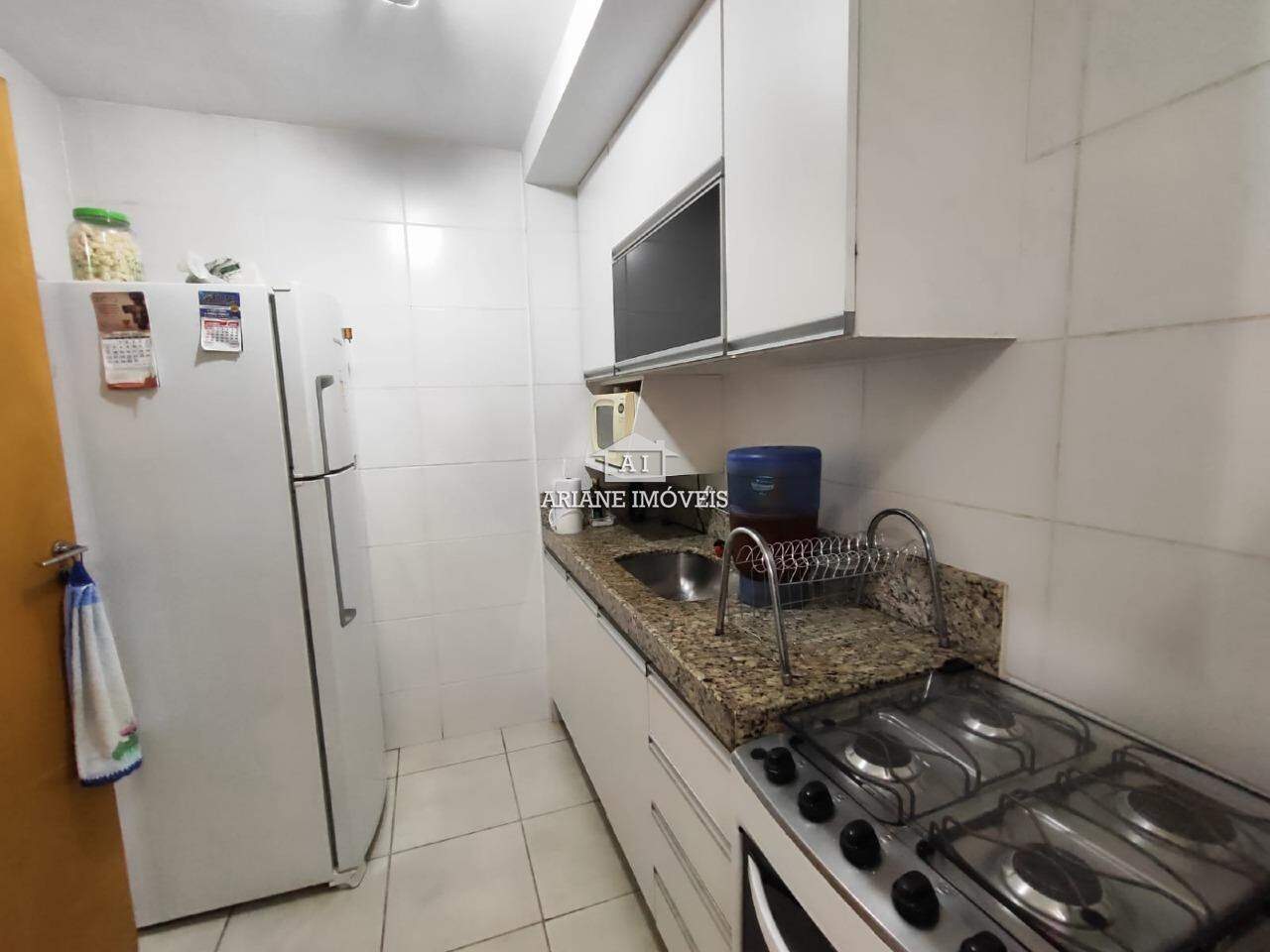 Apartamento à venda com 2 quartos, 66m² - Foto 5