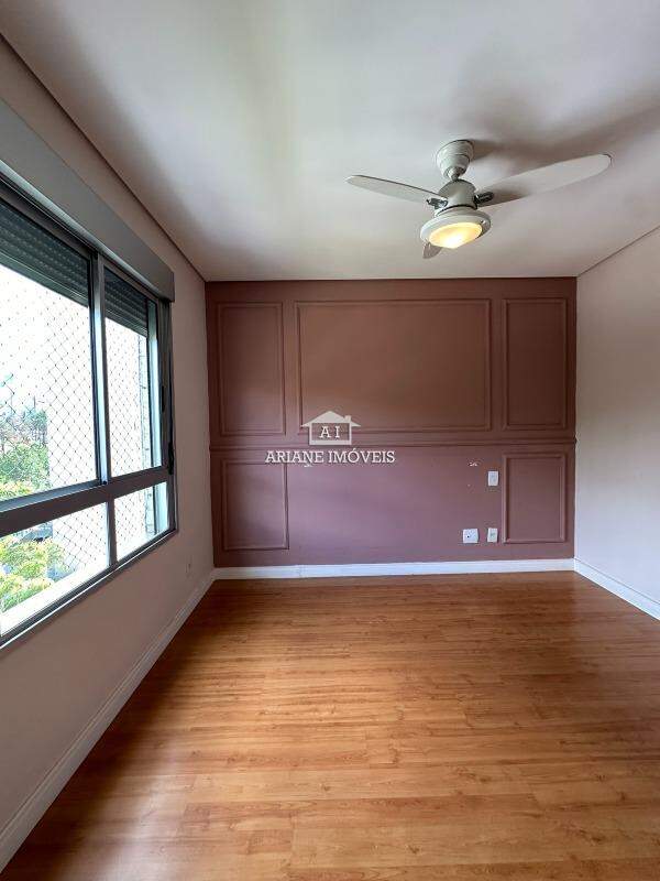 Apartamento à venda com 2 quartos, 60m² - Foto 7