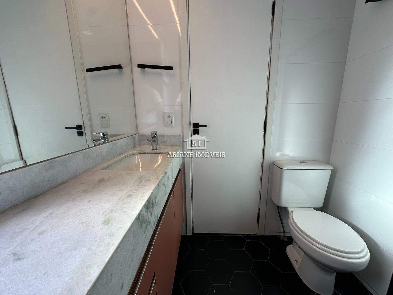 Apartamento à venda com 2 quartos, 60m² - Foto 9