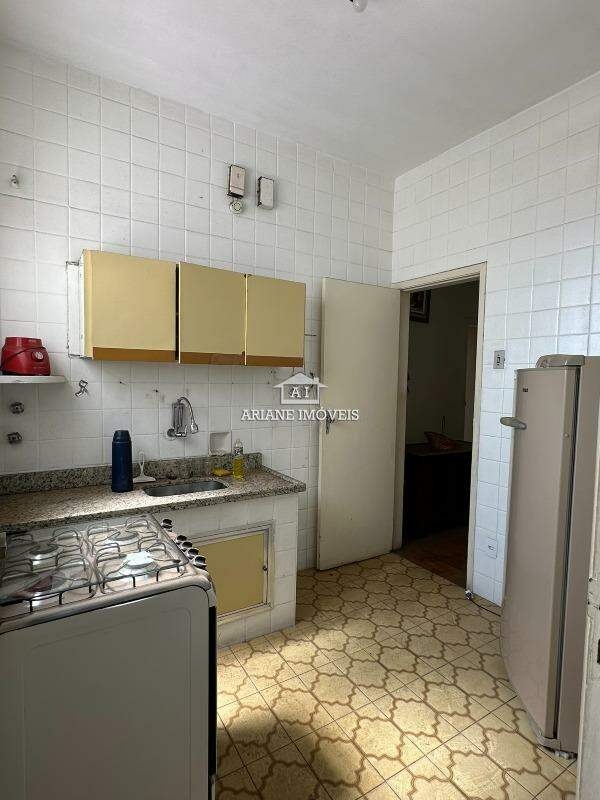 Apartamento à venda com 3 quartos, 121m² - Foto 14