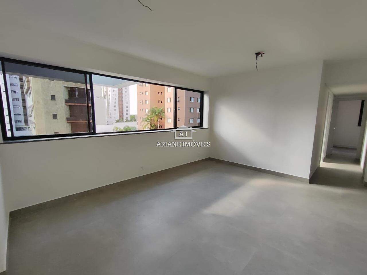 Apartamento à venda com 2 quartos, 67m² - Foto 3