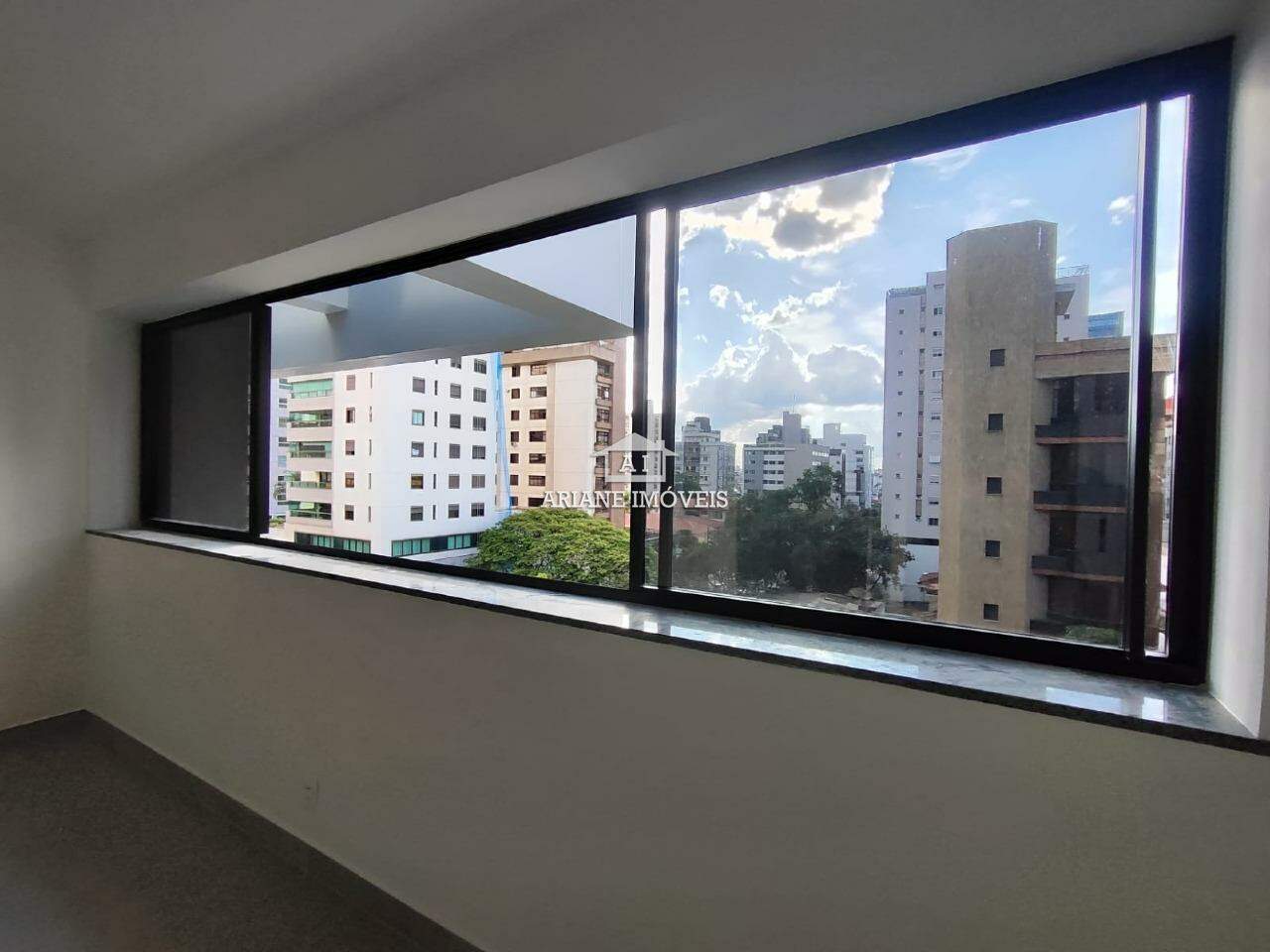 Apartamento à venda com 2 quartos, 67m² - Foto 1