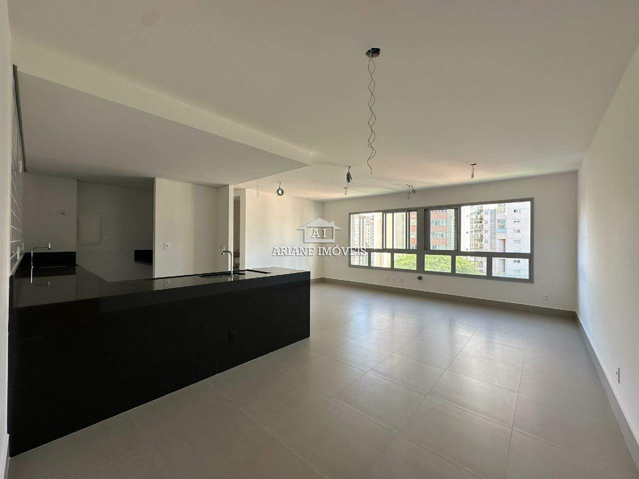 Apartamento à venda com 2 quartos, 71m² - Foto 1