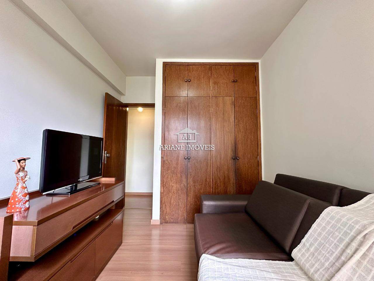 Apartamento à venda com 2 quartos, 82m² - Foto 6