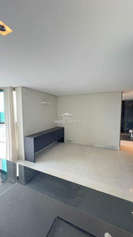 Apartamento à venda com 1 quarto, 111m² - Foto 4