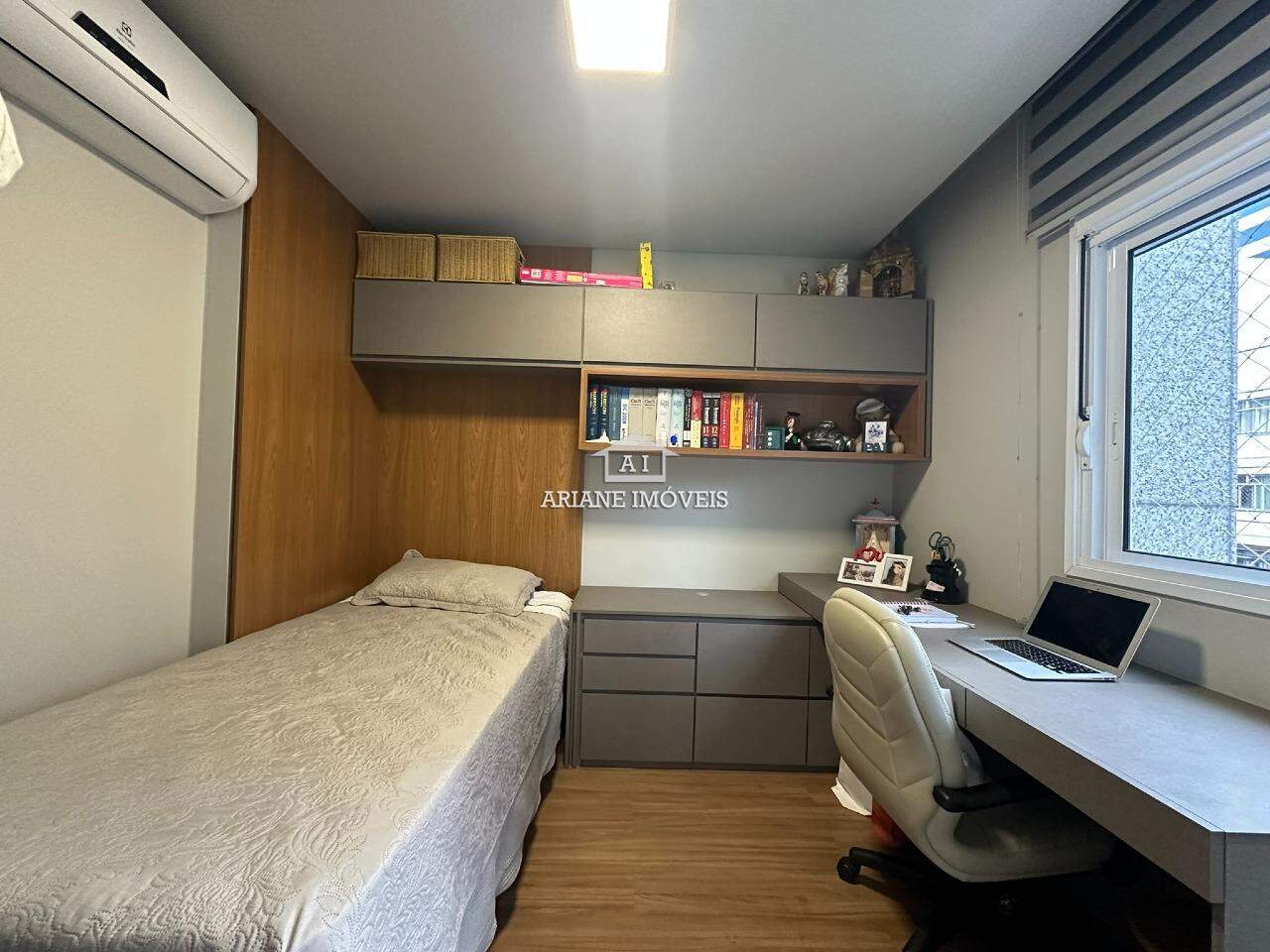 Apartamento à venda com 3 quartos, 120m² - Foto 12