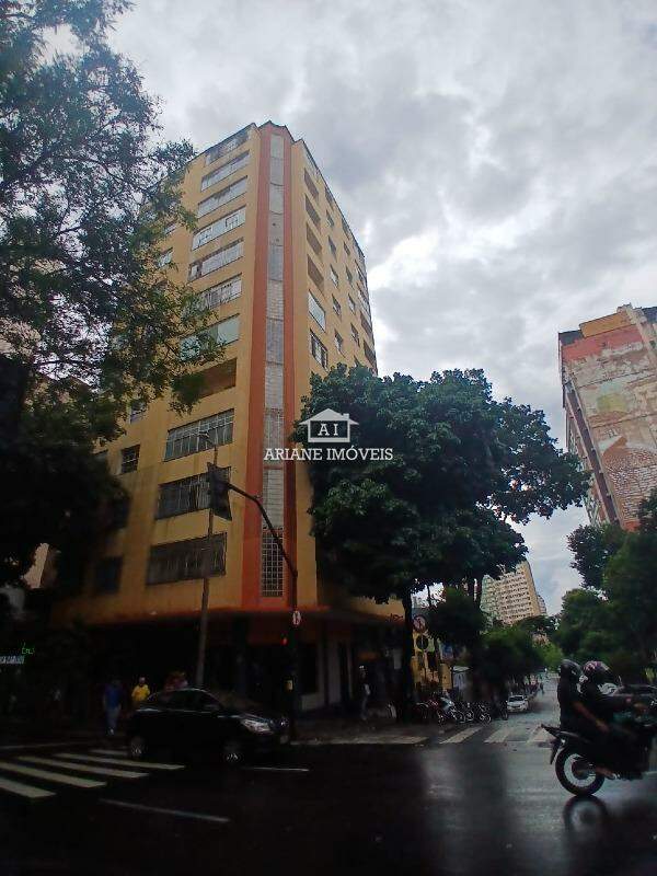 Apartamento, 3 quartos, 130 m² - Foto 1