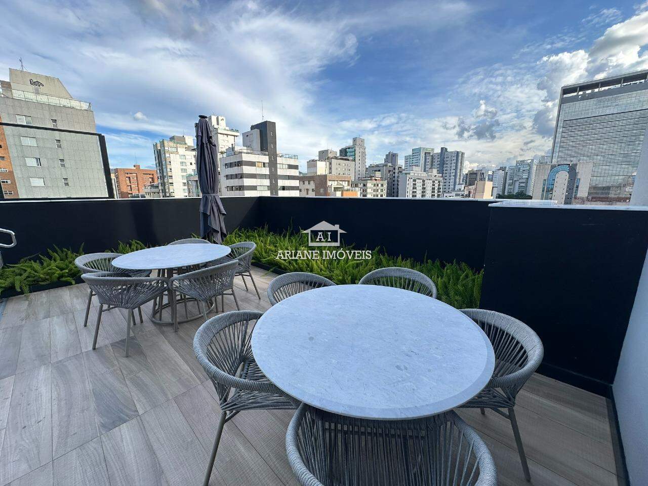 Apartamento para alugar com 1 quarto, 55m² - Foto 14