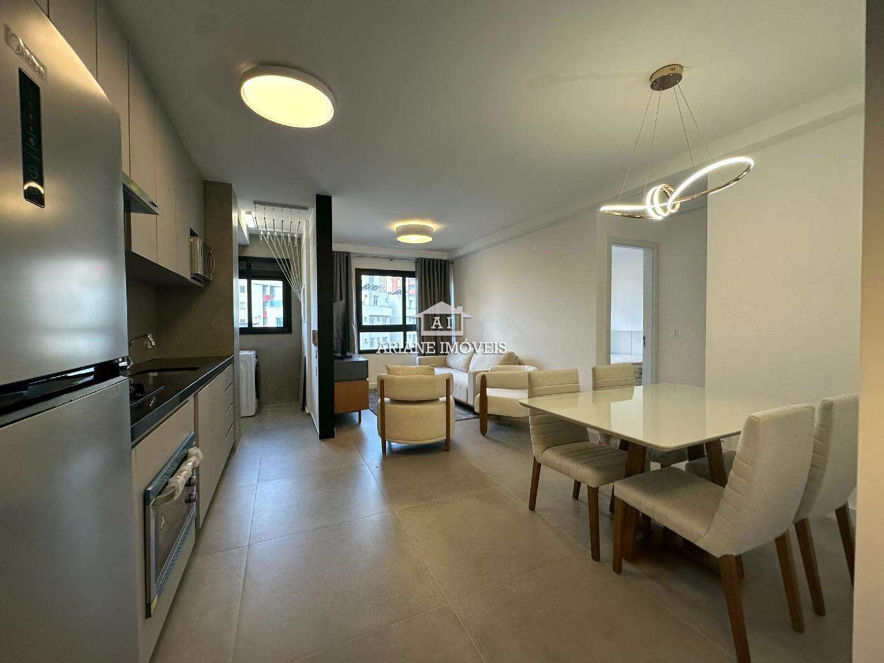 Apartamento para alugar com 1 quarto, 55m² - Foto 4